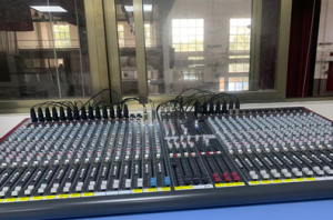 学校体育灯光音响